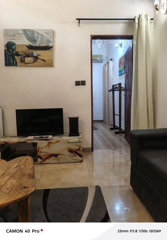 Appartement meublé d'une pièce avec équipements haut de gamme