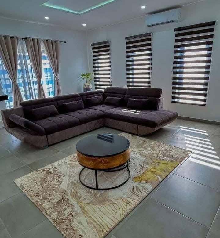 Appartement meublé de 3 pièces avec garage sécurisé et proximité de la plage