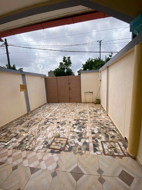 Appartement meublé d'une pièce avec entrée personnelle