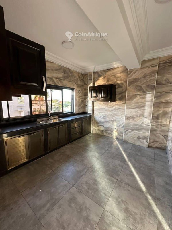 Appartement meublé 2 pièces avec piscine privée en terrasse