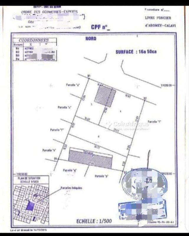 Terrain spacieux de 1650 m² avec mur de clôture et construction existante