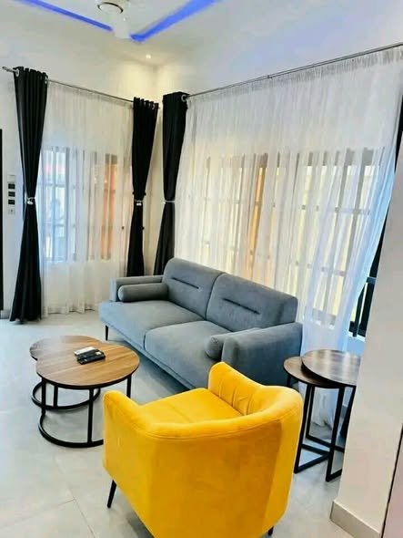 Appartement meublé d'une pièce avec jardin et équipements haut de gamme
