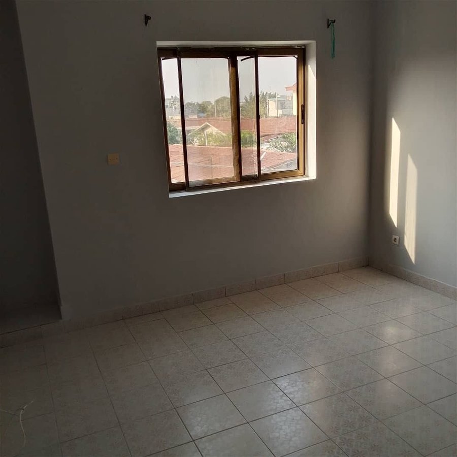 Appartement 2 pièces avec finitions haut de gamme et espaces dallés