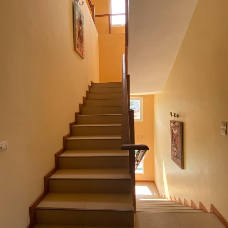 Villa luxueuse de 4 pièces avec spa et vue sur mer