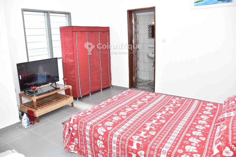 Appartement meublé d'une pièce avec services inclus et sécurité 24/7