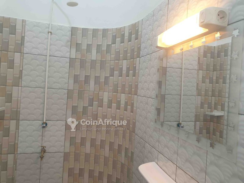 Appartement meublé d'une pièce avec services inclus et sécurité 24/7