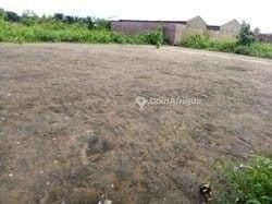 Terrain constructible de 750m² dans un quartier résidentiel privilégié