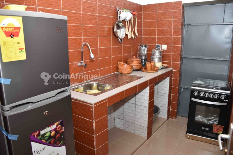 Appartement meublé 2 pièces avec balcon ensoleillé et services inclus