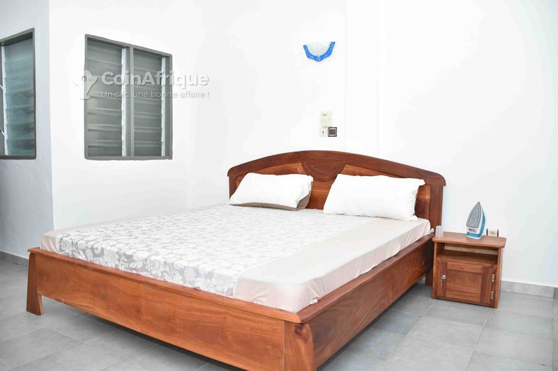 Appartement meublé 2 pièces avec balcon ensoleillé et services inclus