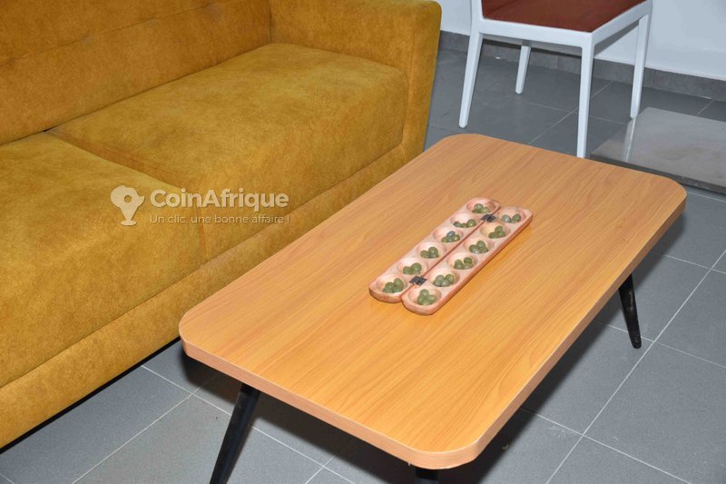 Appartement meublé 2 pièces avec balcon ensoleillé et services inclus