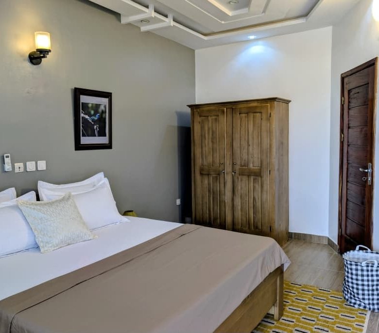 Appartement meublé 2 pièces avec climatisation et sécurité renforcée