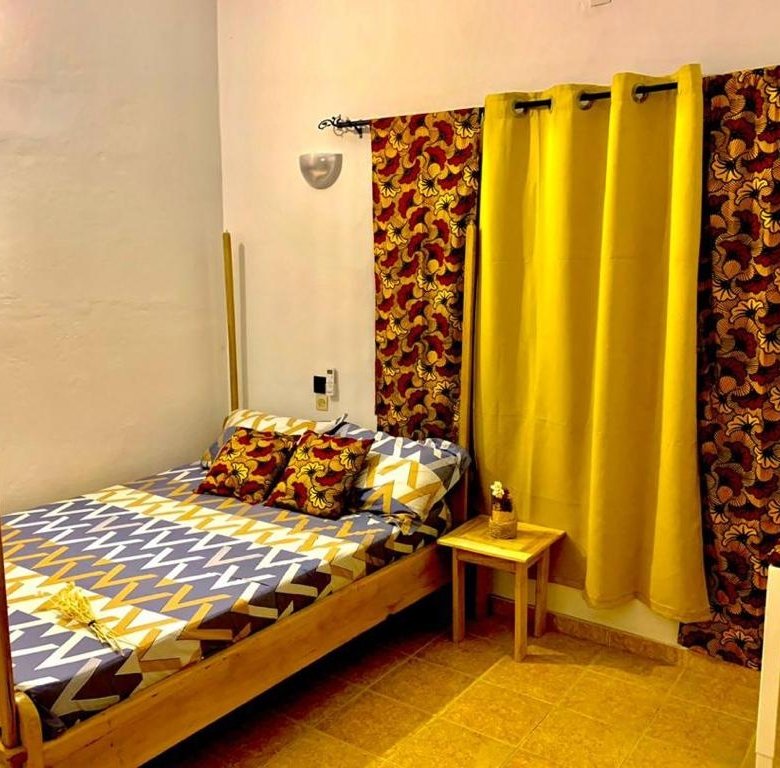 Appartement meublé de 3 pièces avec entrée personnelle et salon spacieux