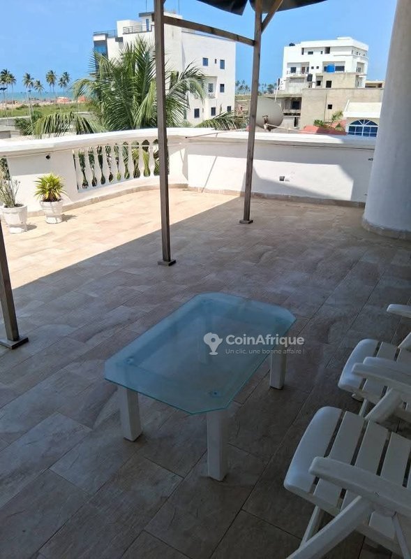 Appartement meublé 2 pièces avec vue sur mer et terrasse panoramique