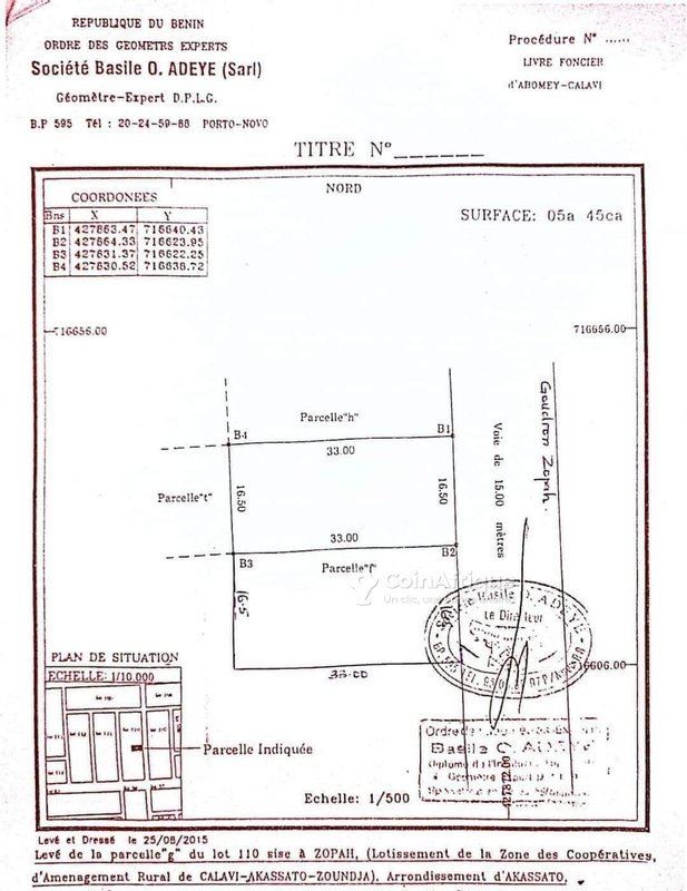 Terrain constructible de 1090 m² avec titre foncier - Deux parcelles viabilisées en bordure de route goudronnée
