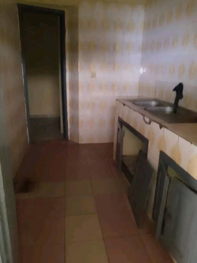 Appartement 2 pièces avec entrée personnelle et accès véhicules