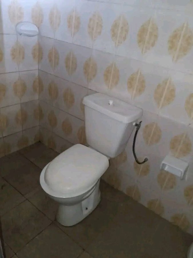 Appartement 2 pièces avec entrée personnelle et accès véhicules