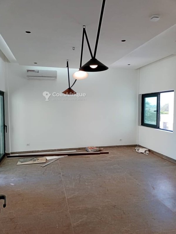 Appartement de 4 pièces avec piscine et vue sur mer exceptionnelle