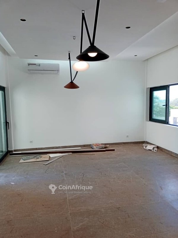 Appartement de 4 pièces avec piscine et vue sur mer exceptionnelle