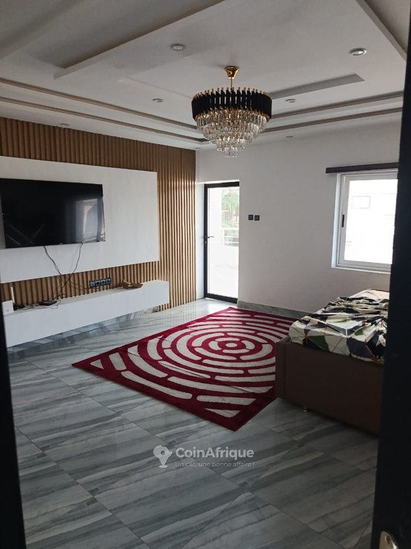 Appartement meublé de 6 pièces avec vue sur la mer et services haut de gamme
