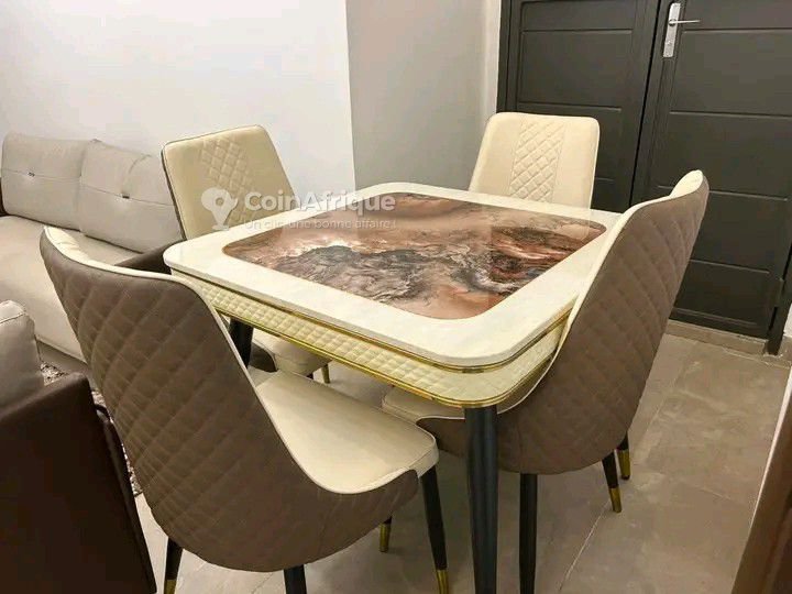 Appartement meublé 2 pièces avec climatisation et équipements haut de gamme