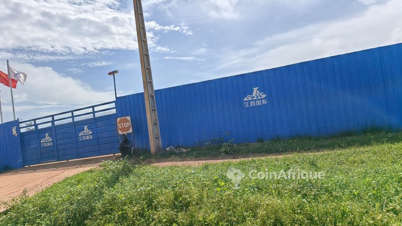 Terrain viabilisé de 350 m² avec titre foncier sécurisé
