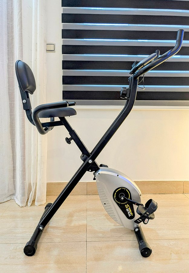 Appartement meublé d'une pièce avec équipements haut de gamme et terrasse agréable