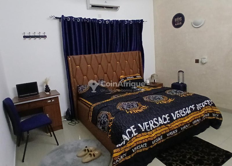 Appartement meublé 2 pièces avec climatisation et services haut de gamme