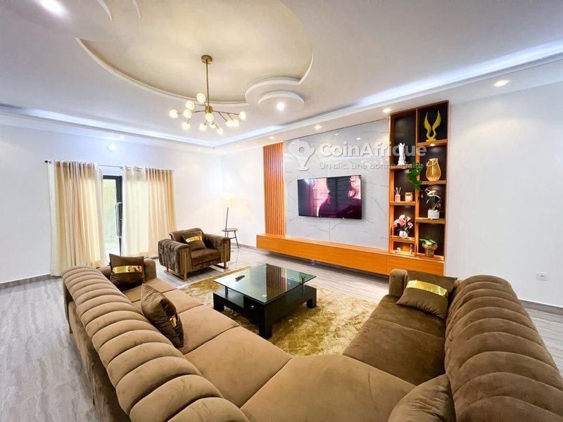 Appartement meublé de 4 pièces avec accès proche à la plage