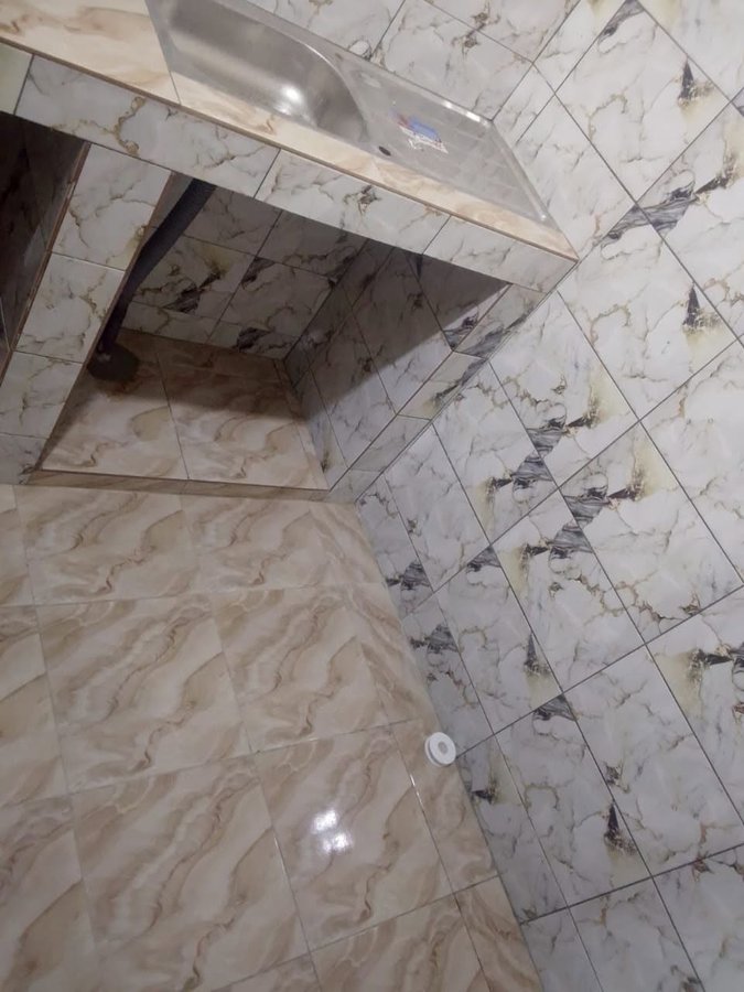 Appartement 1 pièce avec arrière-cour et équipements modernes