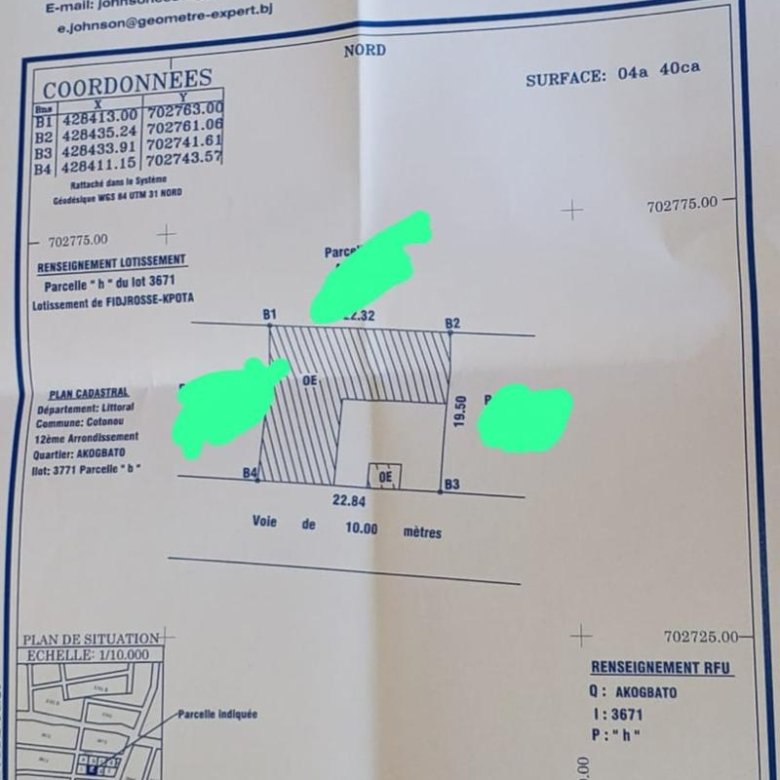 Terrain spacieux de 440 m² idéalement situé à proximité de la plage