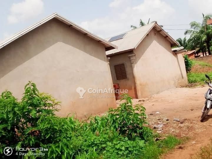 Terrain viabilisé de 330 m² avec enregistrement cadastral et électricité