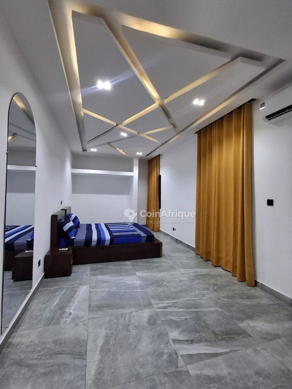 Appartement meublé haut standing de 3 pièces avec climatisation et équipements premium