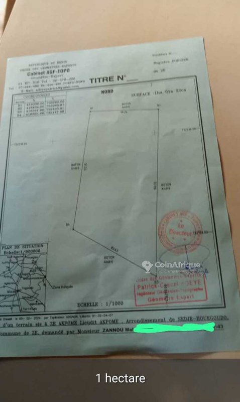 Terrain spacieux de 1,5 hectare avec opportunités de division à Zè