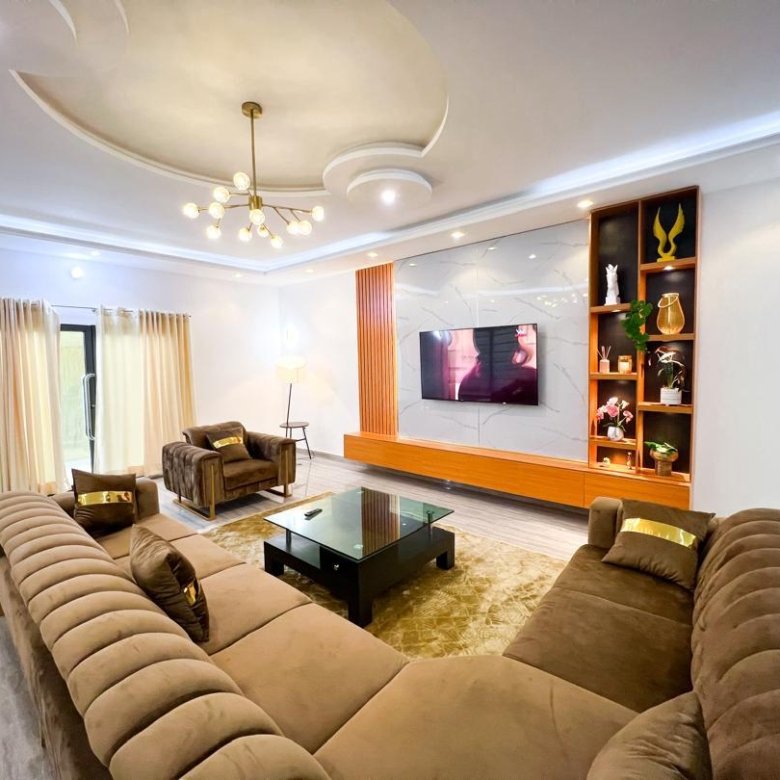 Appartement meublé de 3 pièces avec climatisation et garage