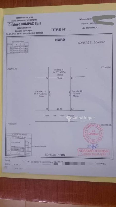 Terrain clôturé de 598 m² en bordure de voie asphaltée - Opportunité immobilière