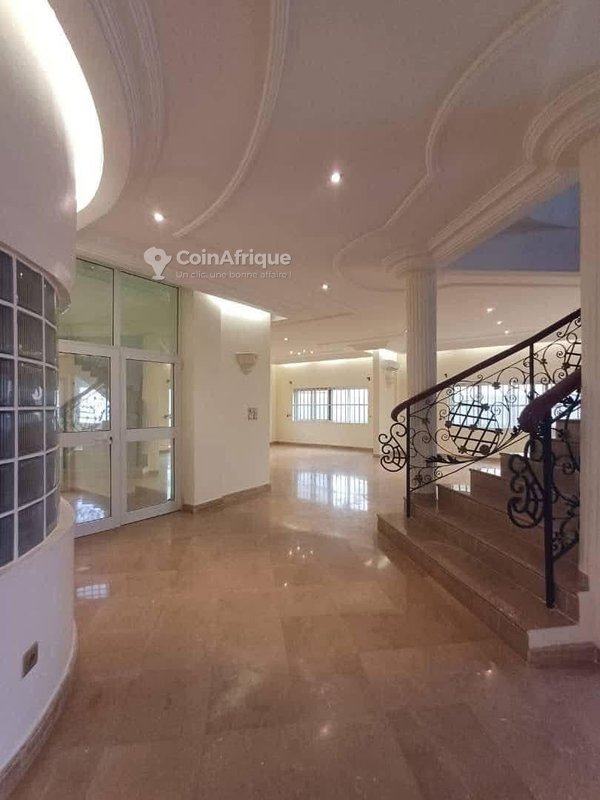 Location villa de 6 pièces