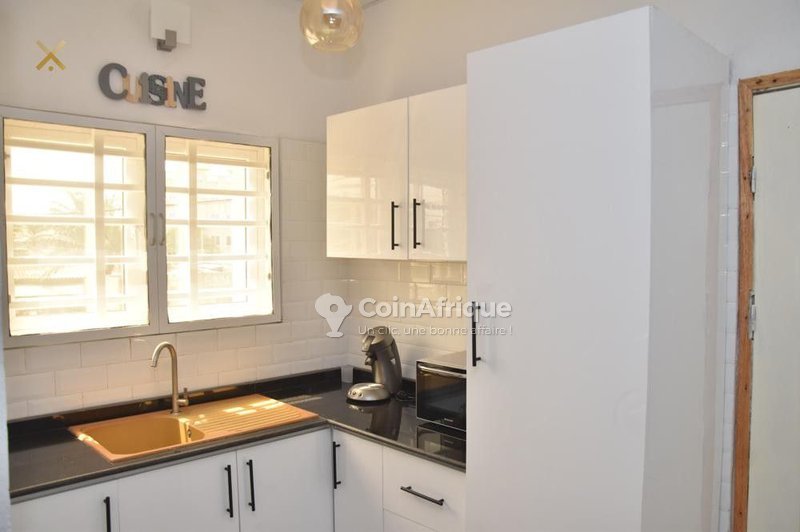 Appartement meublé de 3 pièces avec climatisation et services haut de gamme