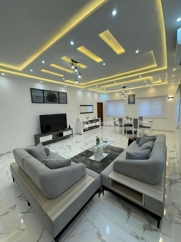 Villa luxueuse de 12 pièces avec finitions d'exception et équipements haut de gamme