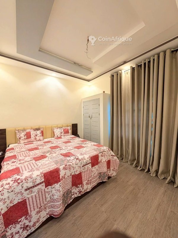 Appartement meublé d'une pièce avec vue sur mer et commodités haut de gamme
