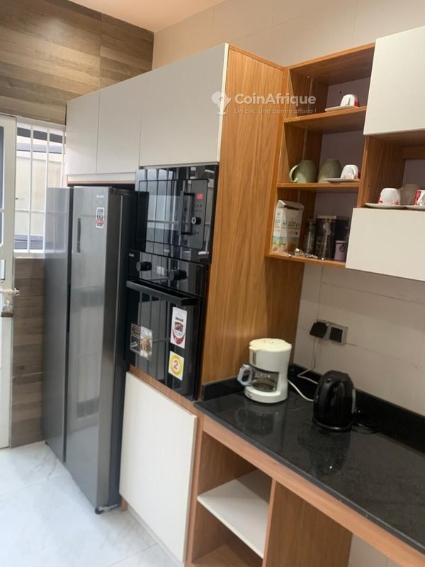 Appartement meublé 3 pièces avec entrée personnelle et duplex