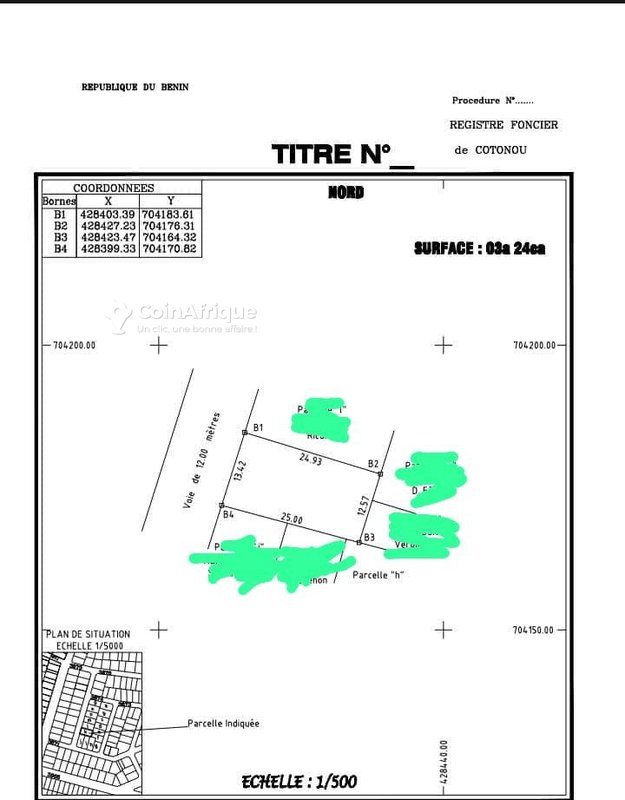 Terrain clôturé avec documents légaux complets - 324 m² en position privilégiée
