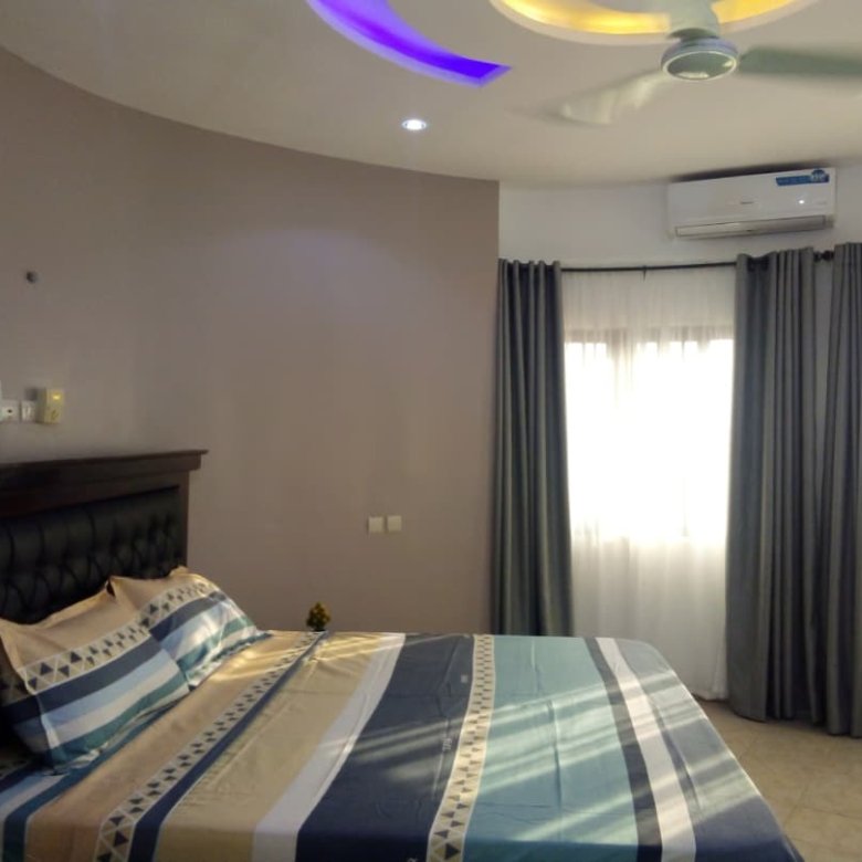 Appartement meublé de 6 pièces avec vue sur mer et climatisation