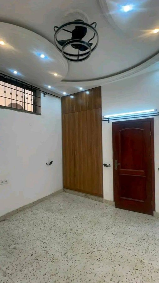 Appartement cosy d'une pièce avec climatisation et garage - Tranquillité et standing assurés