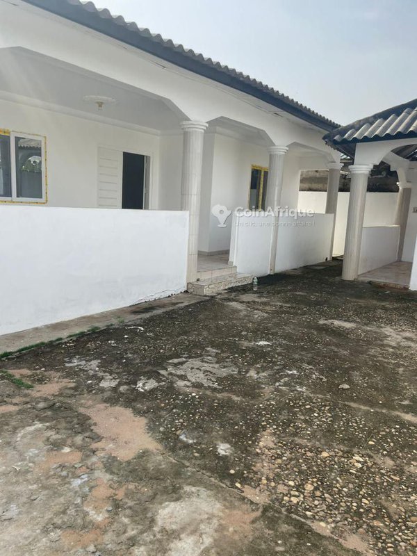 Villa luxueuse de 4 pièces avec jardin, climatisation prévue et commodités haut de gamme