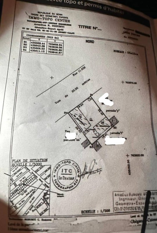 Terrain spacieux de 512 m² avec titre foncier personnel - Idéal pour tout projet immobilier