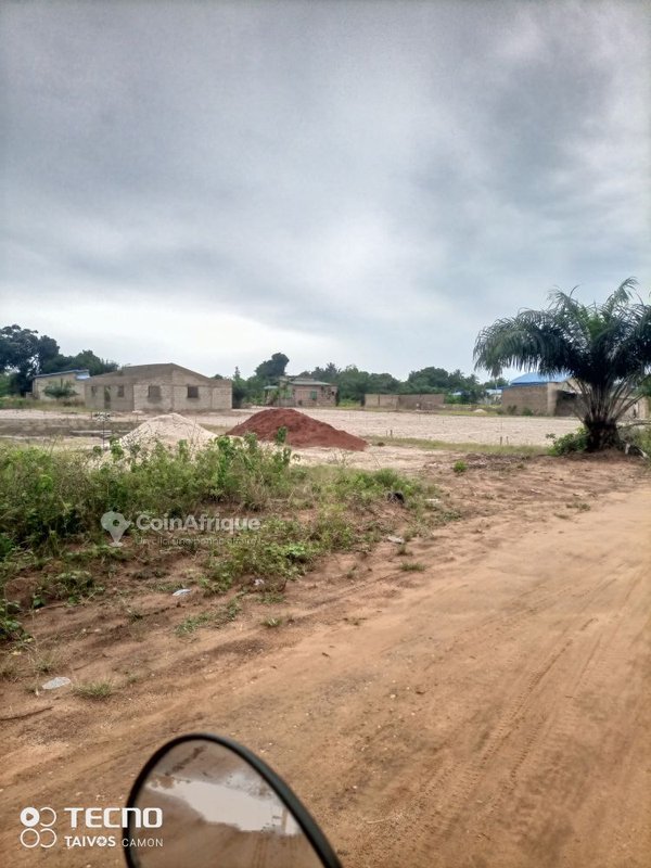 Terrain sécurisé et électrifié en zone habitable idéale