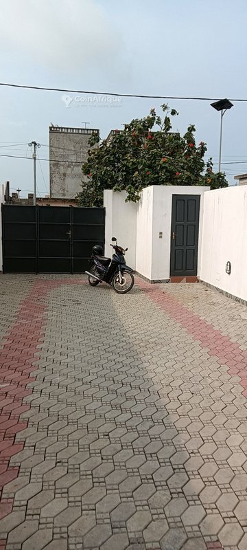 Appartement meublé de 2 pièces avec entrée personnelle