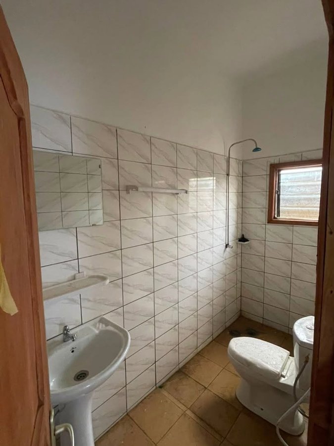 Villa luxueuse de 3 chambres avec jardin et dépendance