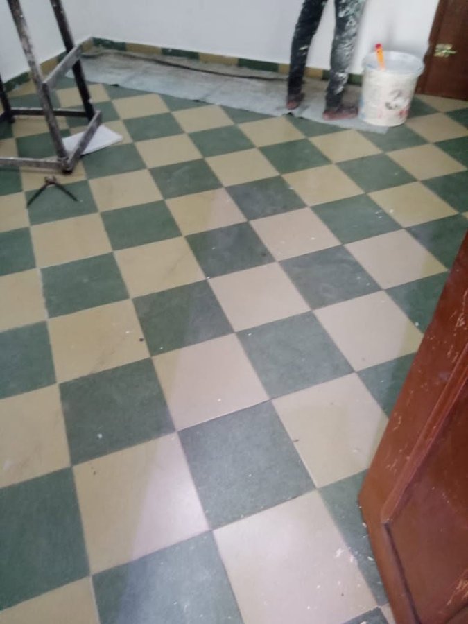 Appartement d'une pièce avec accès véhicules et compteur personnel