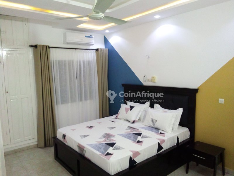 Appartement meublé de 7 pièces avec vue spectaculaire sur la mer et équipements haut de gamme